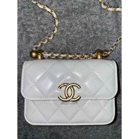Chanel 21A White Mini Flap Coin Purse With Chain Handle Shoulder Crossbody Bag - Picture 1 of 12